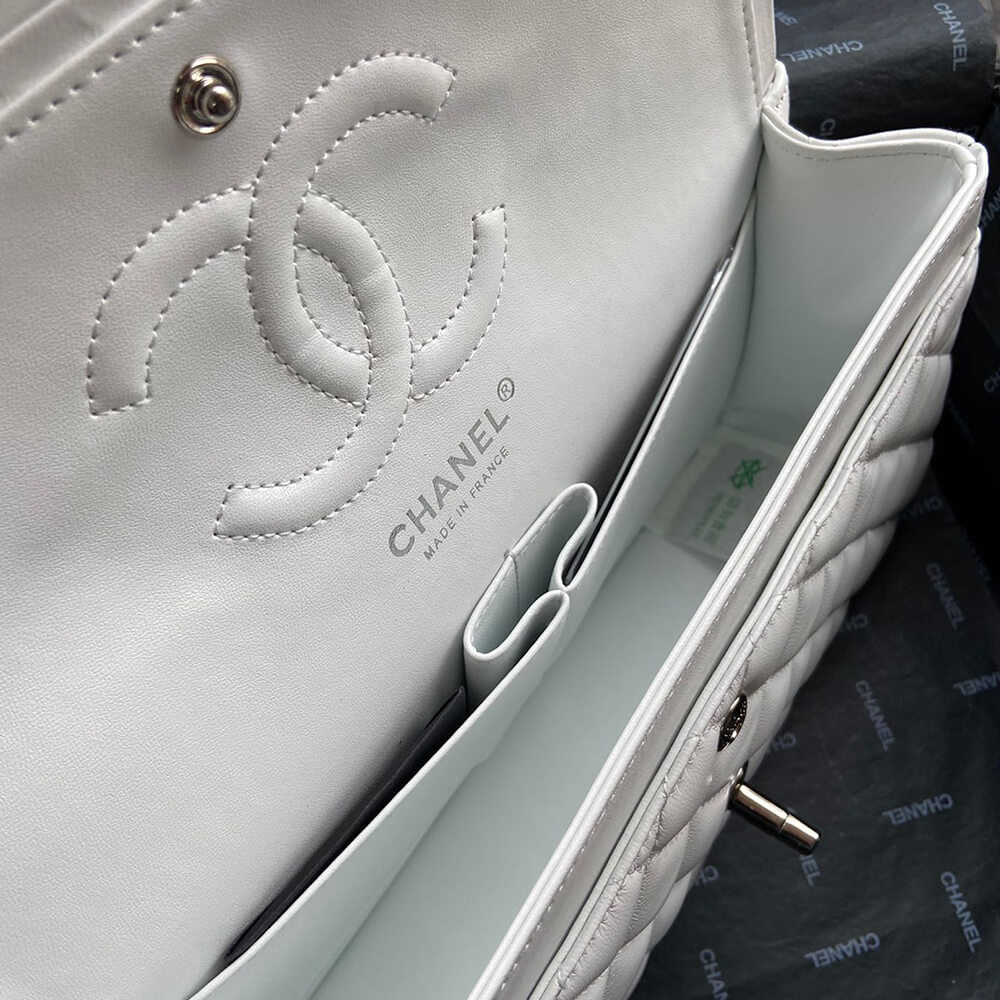 Ch**el Classic Flap Medium