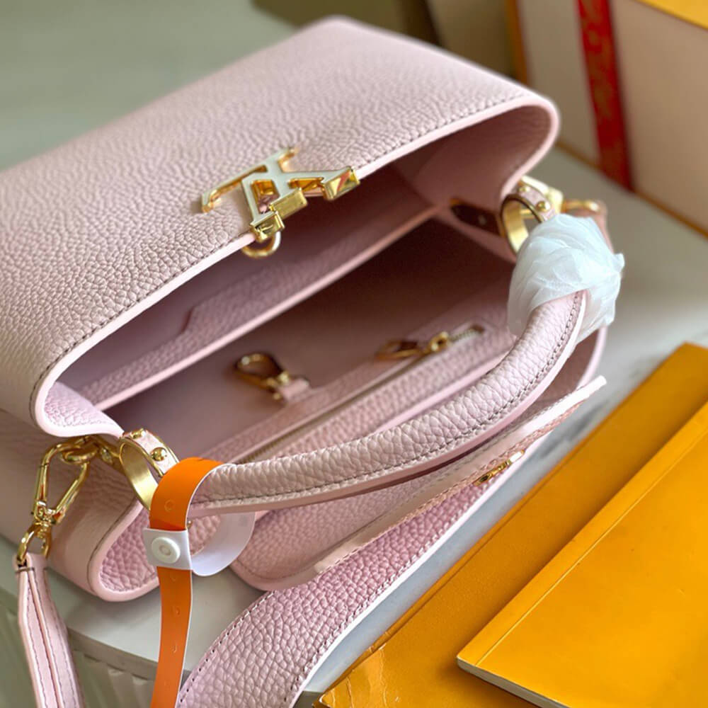 LV Capucines BB