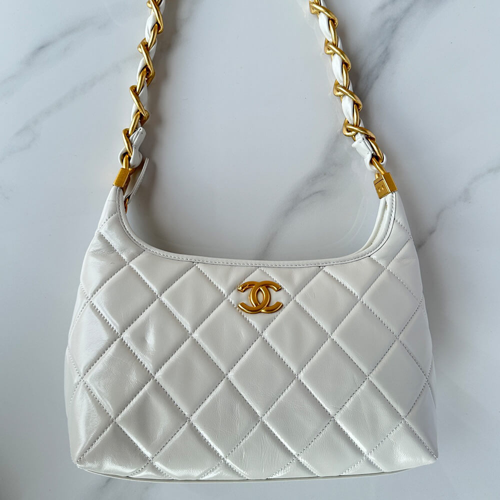 Ch**el HOBO BAG(HIGH-END GRADE)