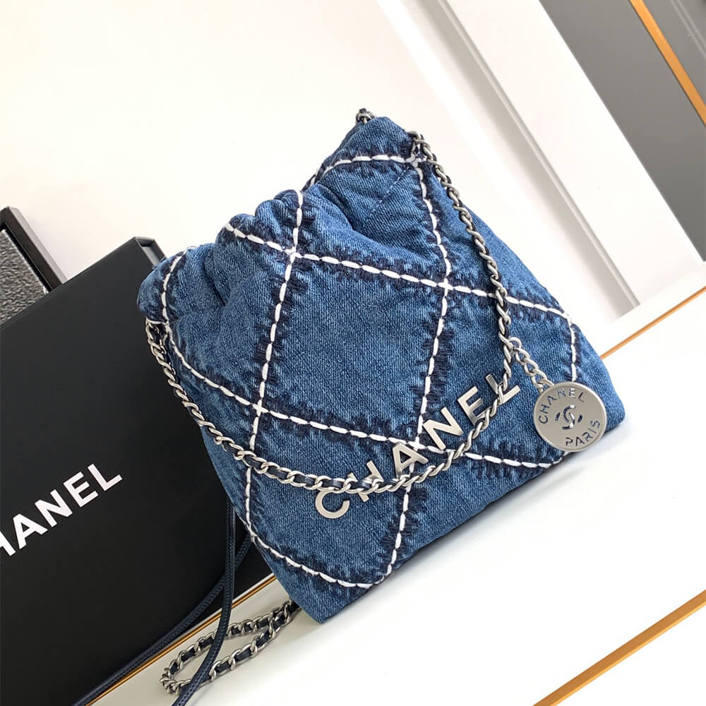Ch**el 22 MINI HANDBAG