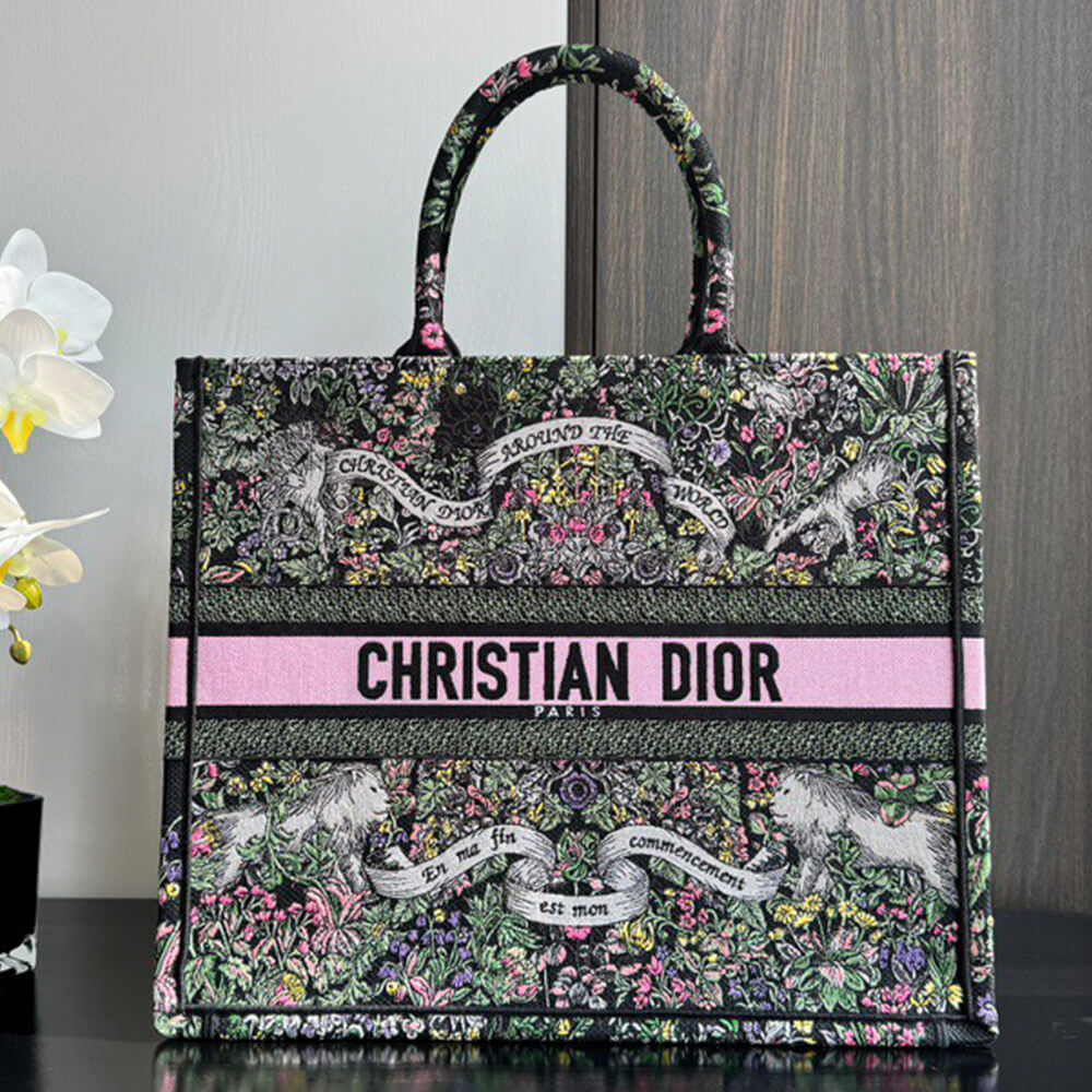 Large D10r Book Tote