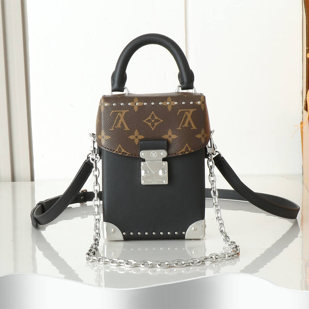 LV Camera Box Vibe