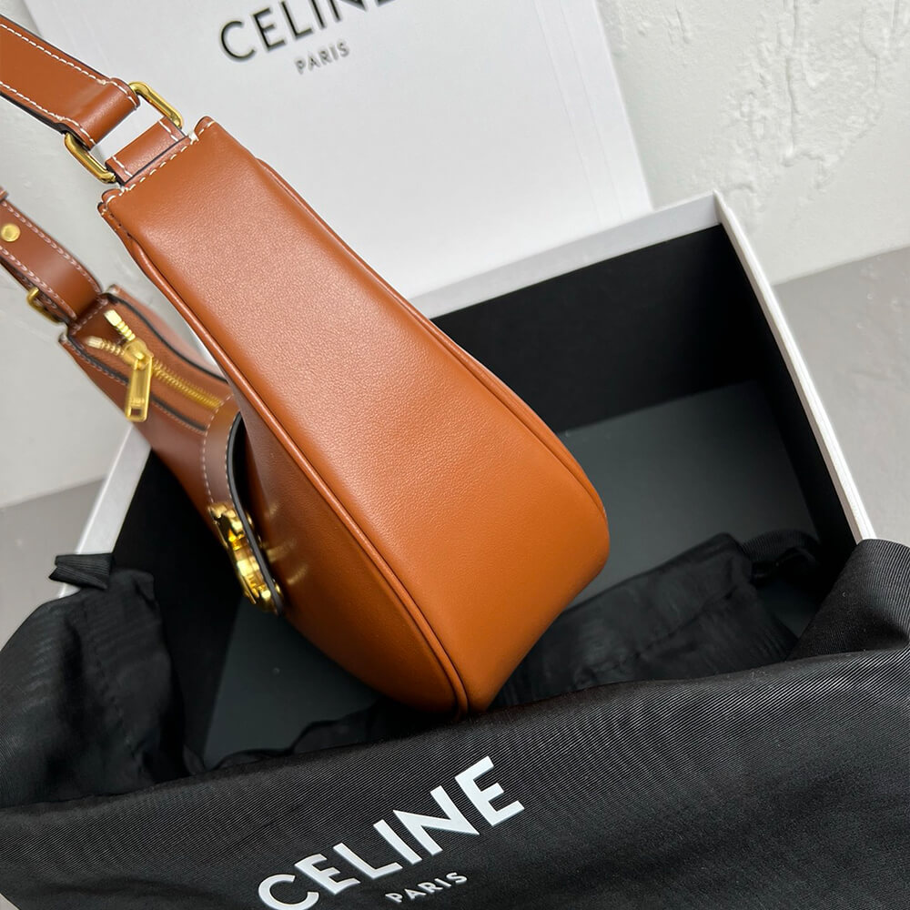 Ce1i*e MEDIUM AVA TRIOMPHE BAG in Smooth Calfskin