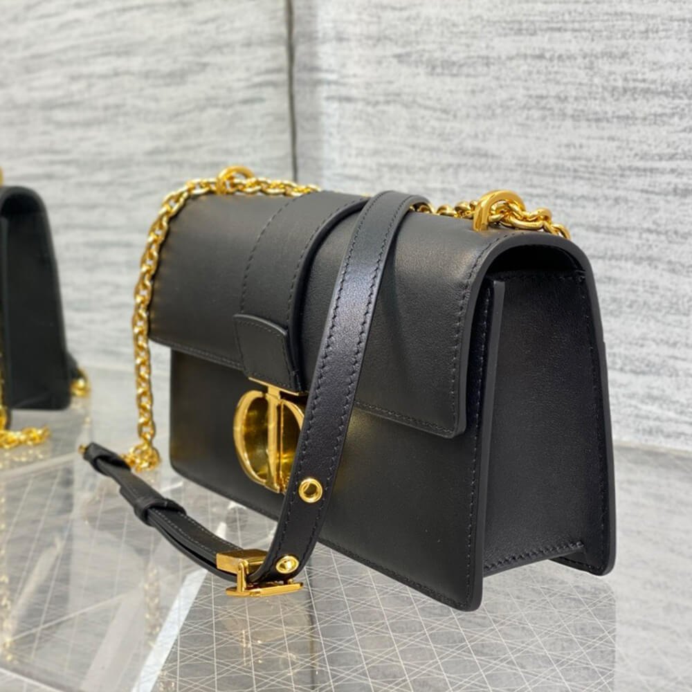 D10r 30 Montaigne East-West Bag with Chain