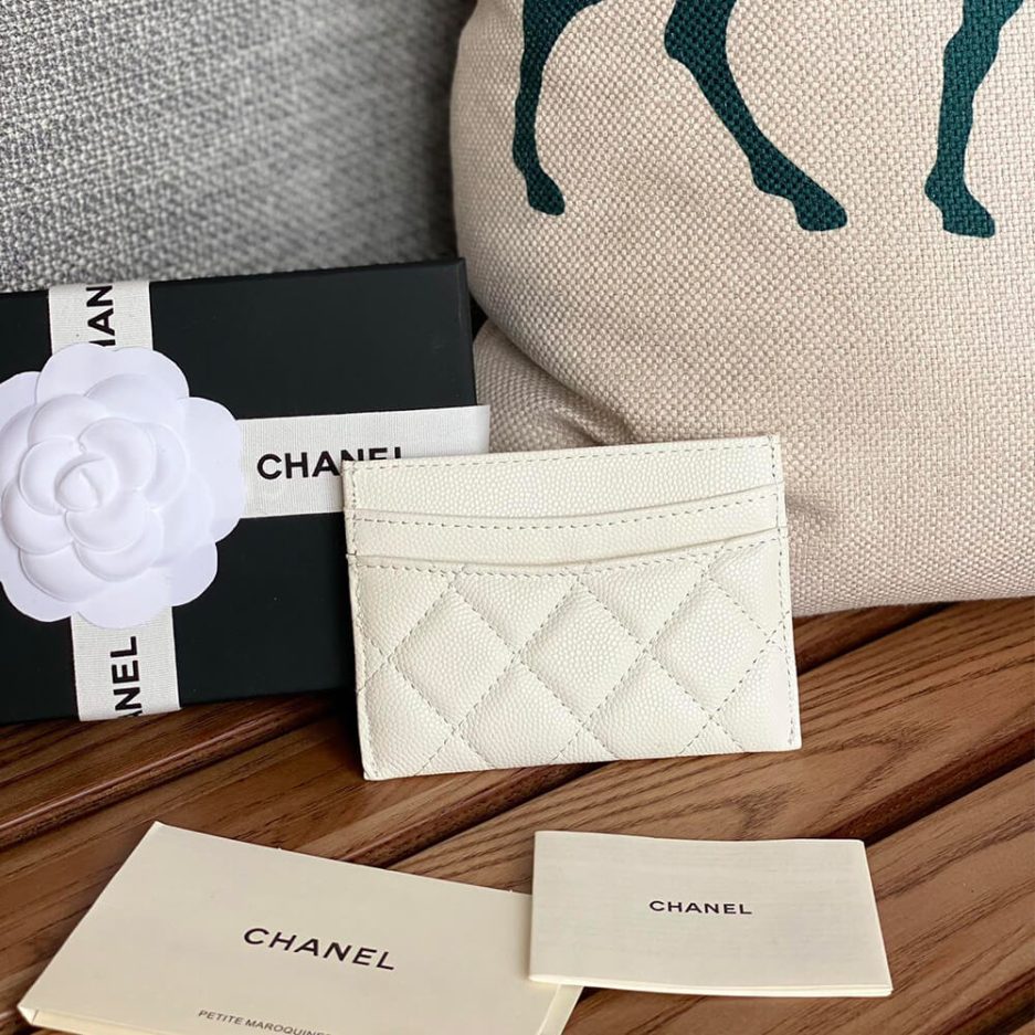 Ch**el Classic Card Holder