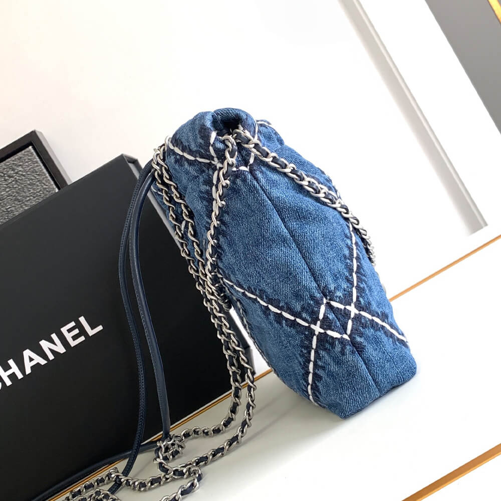 Ch**el 22 MINI HANDBAG