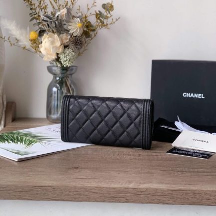 Ch**el classic long wallet