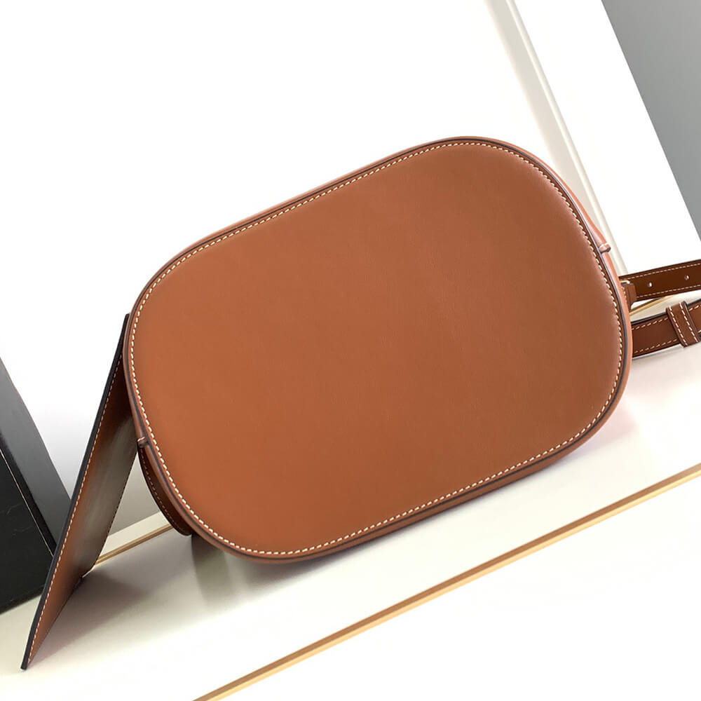 Ce1i*e MEDIUM L0visE BAG in SMOOTH CALFSKIN