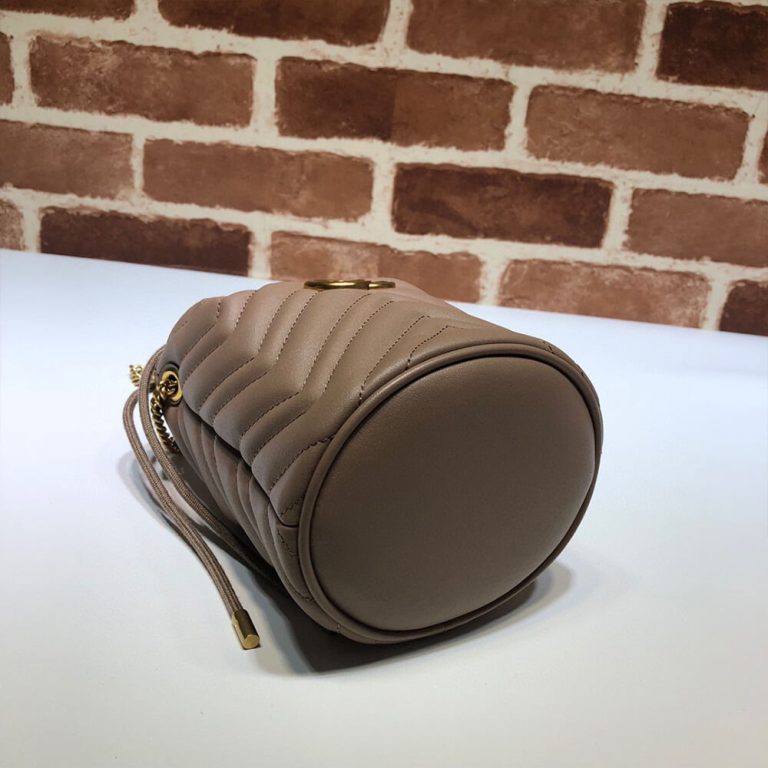 GG Marmont mini bucket bag