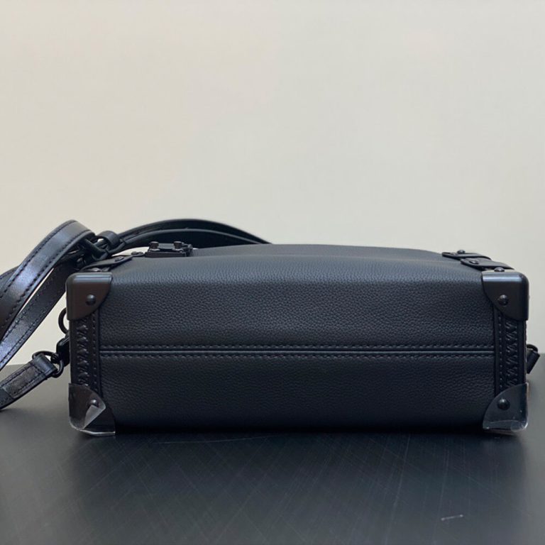 LV SIDE TRUNK MEDIUM BAG