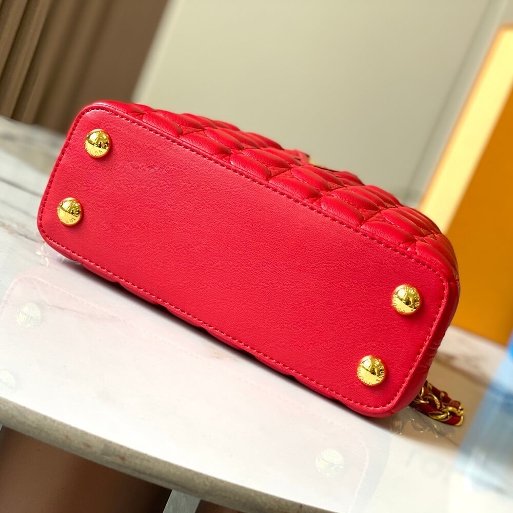 LV Capucines East-West Mini(high-end grade)