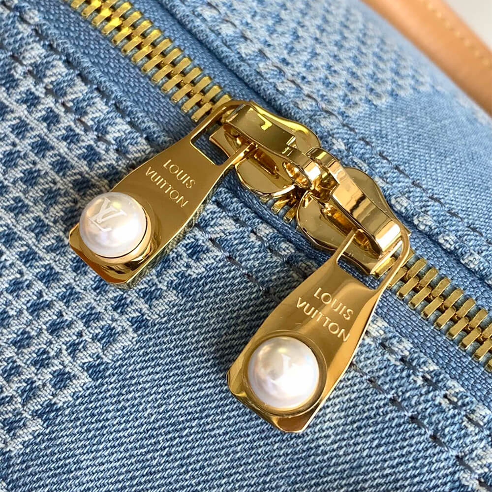 LV Keepall Bandoulière 50