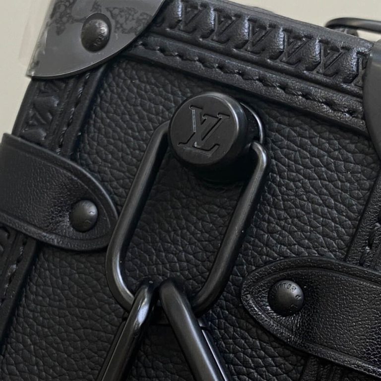 LV SIDE TRUNK MEDIUM BAG