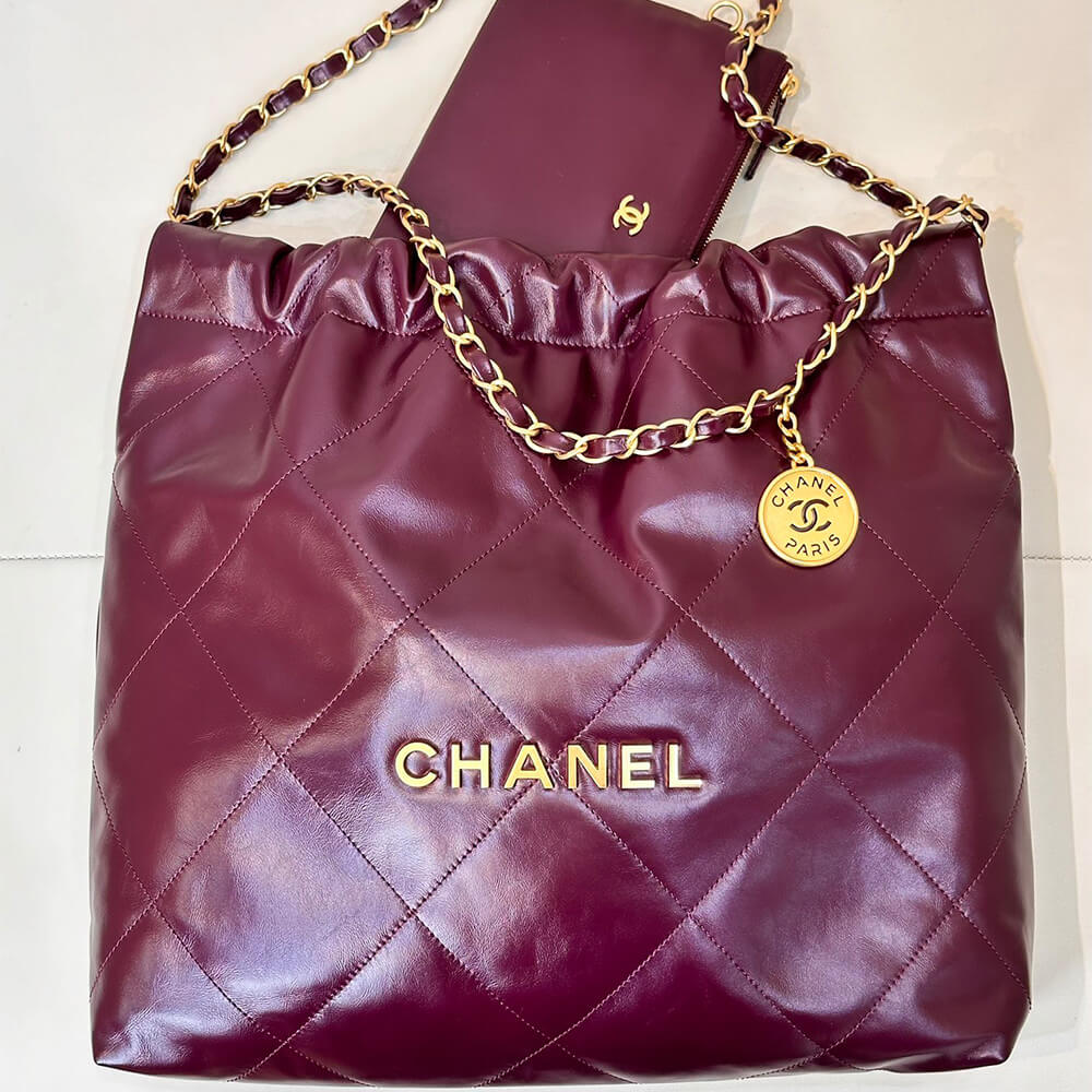 Ch**el 22 HANDBAG(high-end grade)