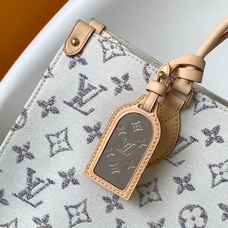 LV OnTheGo MM