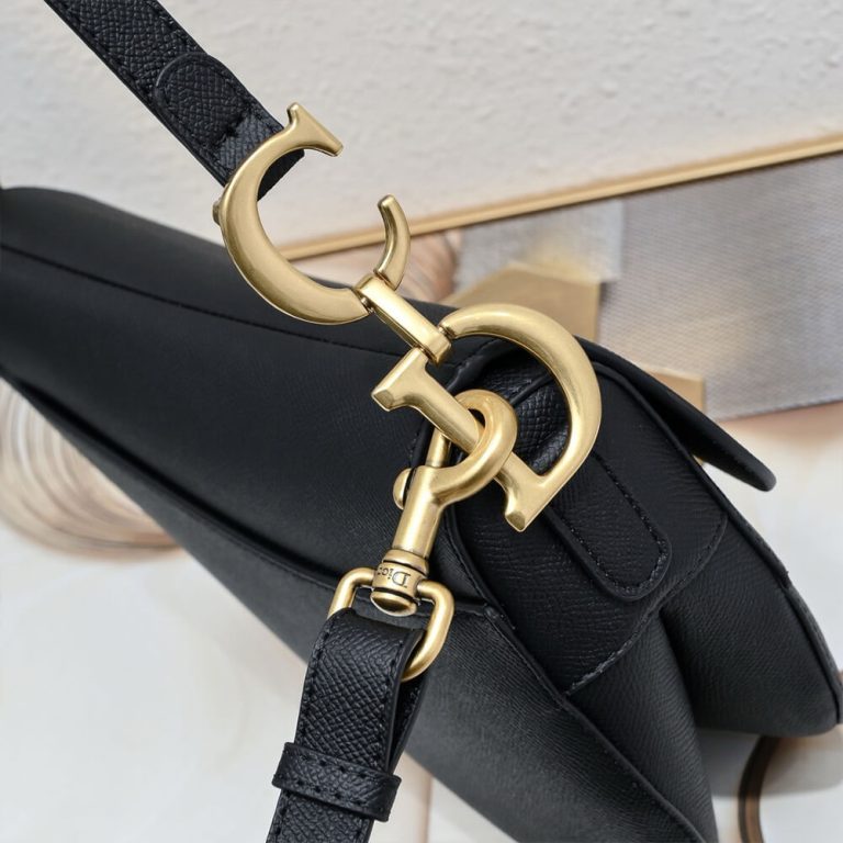 D10r Saddle Bag with Strap