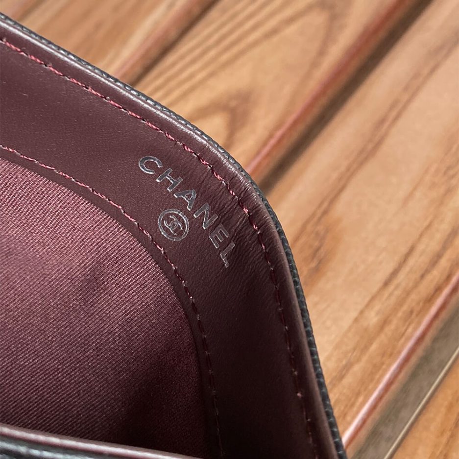 Ch**el Classic Card Holder