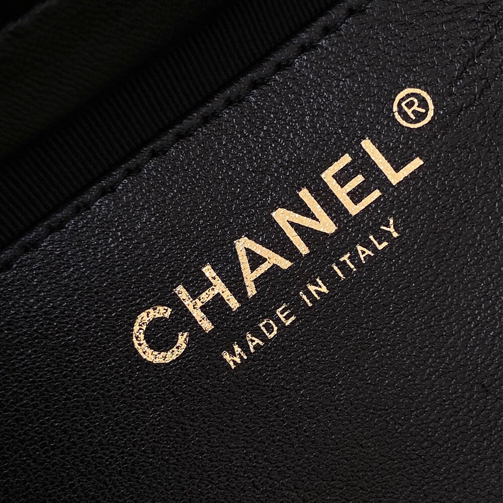 Ch**el Hippie Bag
