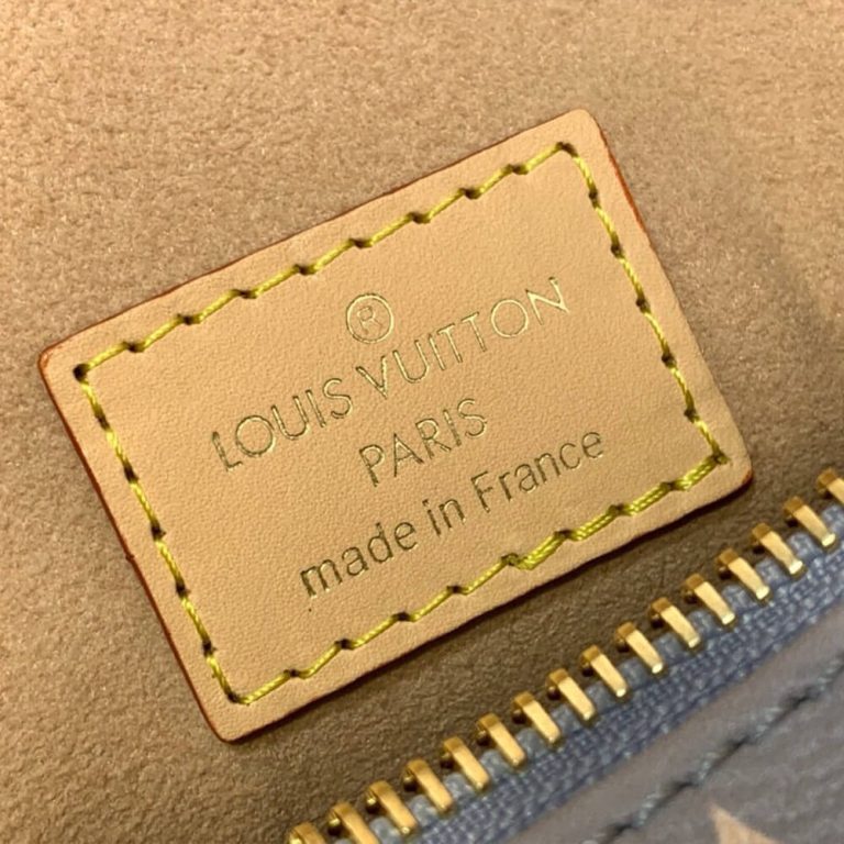 LV SIDE TRUNK MEDIUM BAG