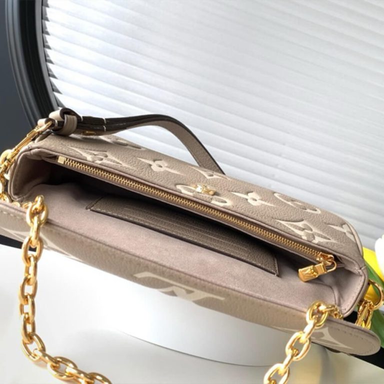 LV Wallet on Chain Ivy