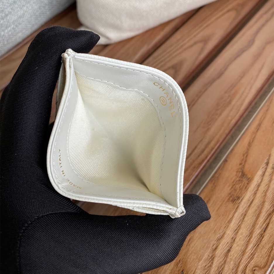 Ch**el Classic Card Holder