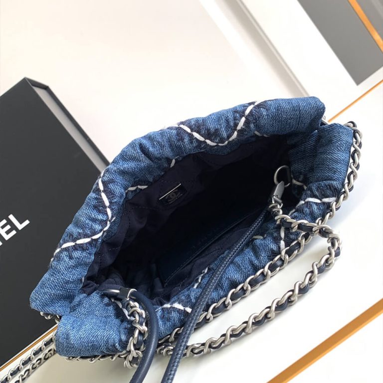 Ch**el 22 MINI HANDBAG