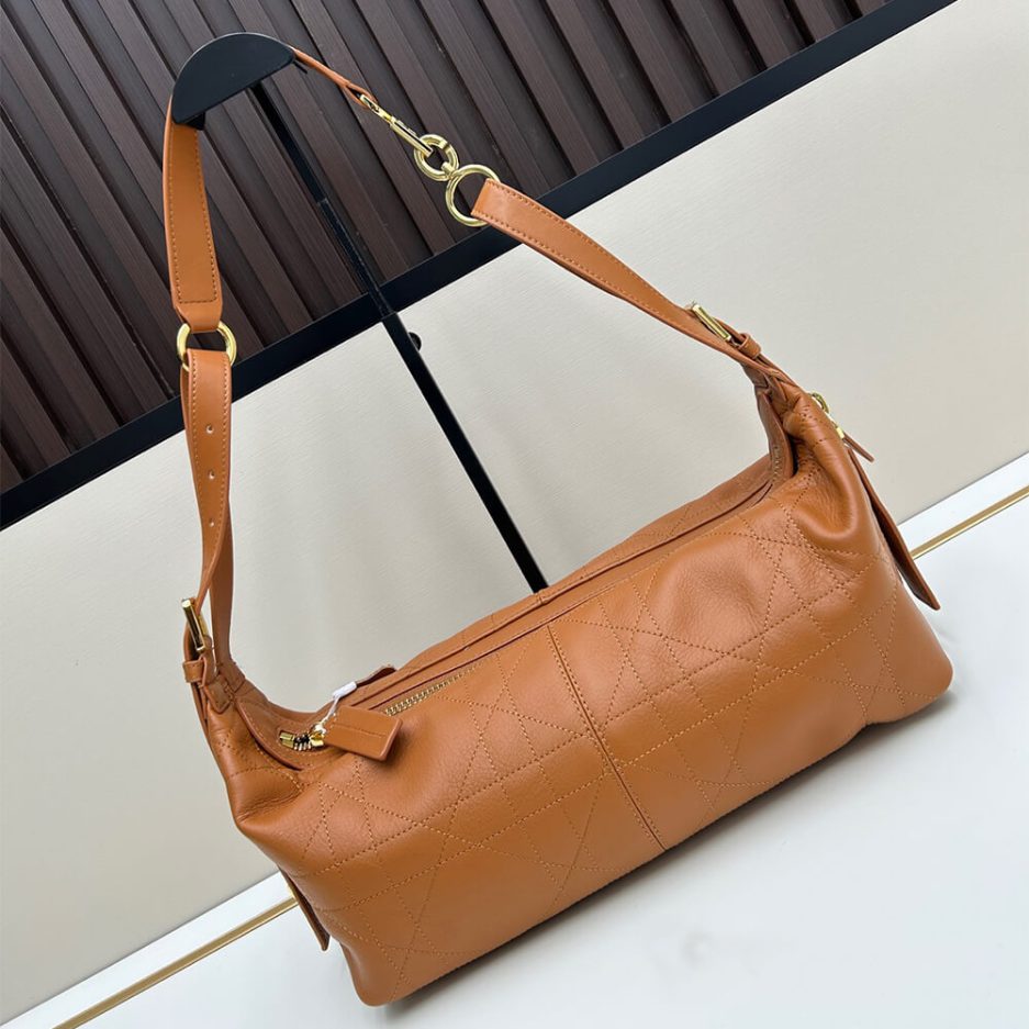 D10r Medium D-Journey Bag in Vintage Smooth Calfskin(high-end grade)