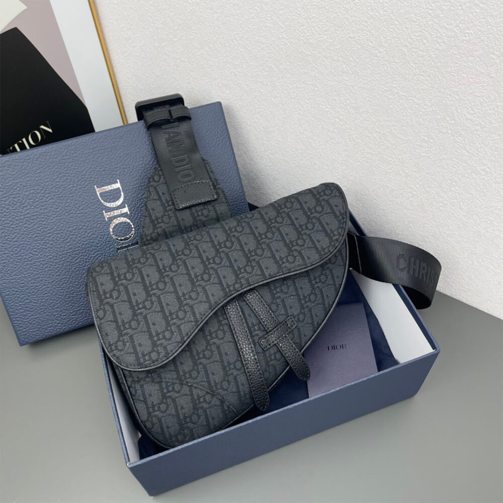 D10r Saddle Bag
