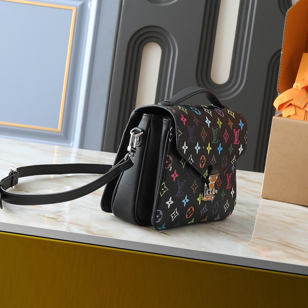 LV x TM Pochette Métis