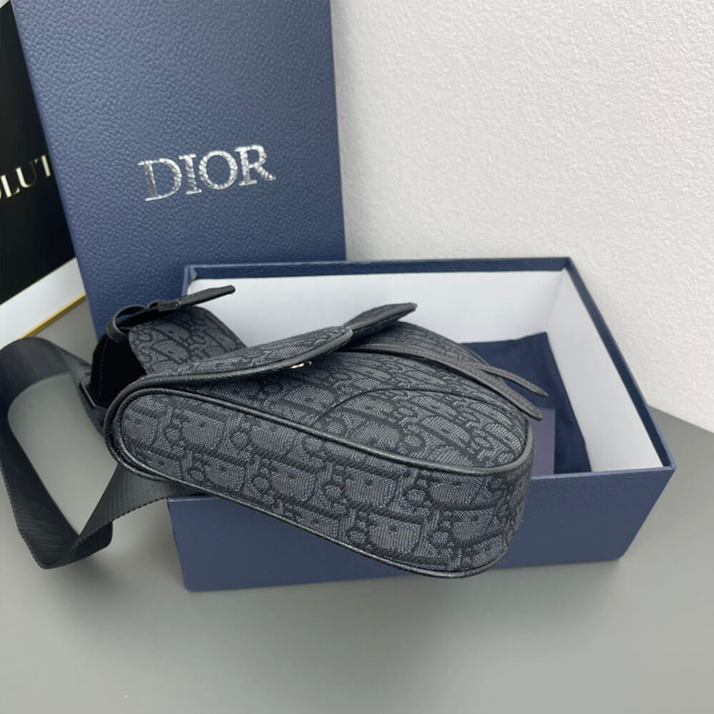 D10r Saddle Bag