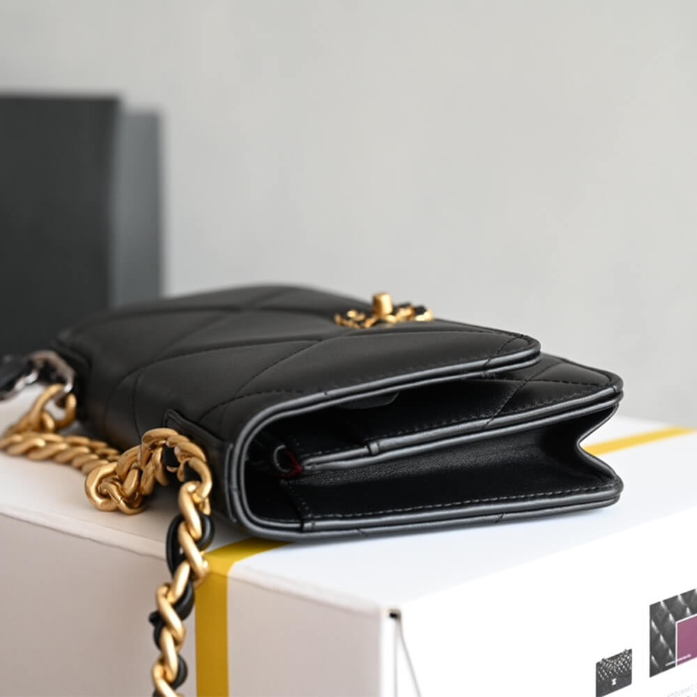 Ch**el 19 Chain Wallet(HIGH-END GRADE)