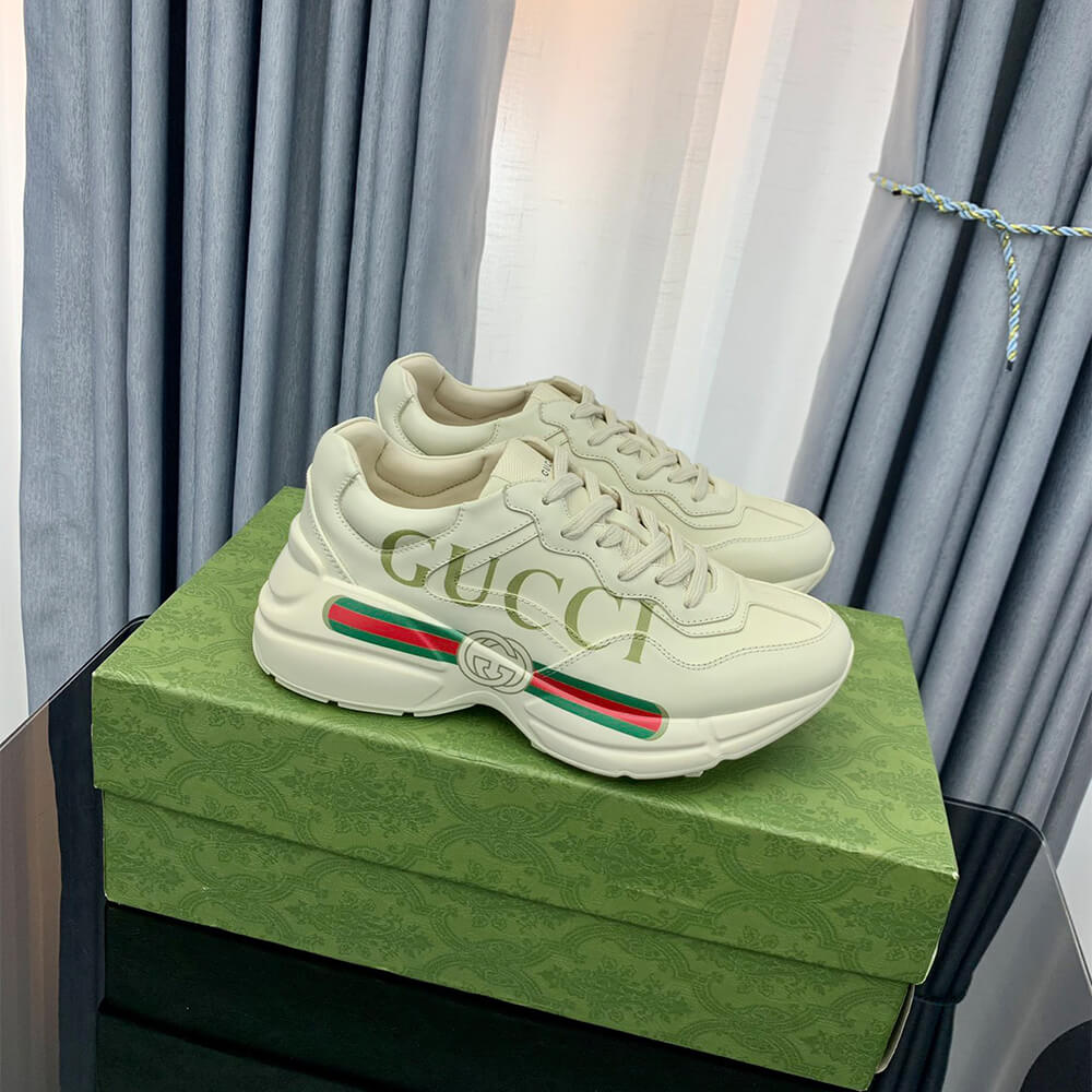 Rhyton sneaker with Gvc*1 logo