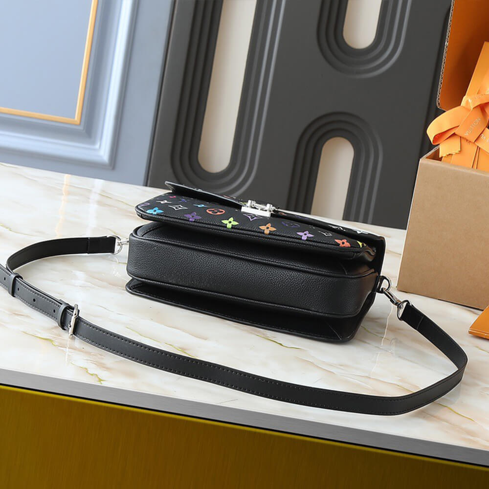 LV x TM Pochette Métis