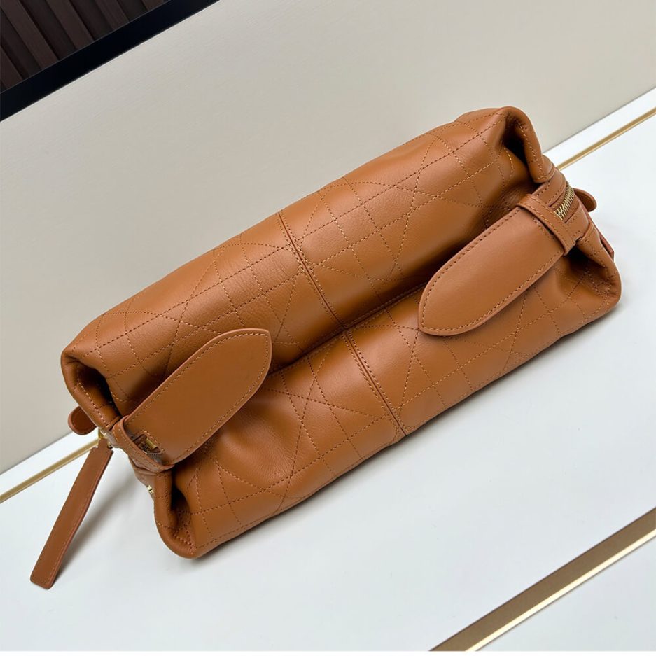 D10r Medium D-Journey Bag in Vintage Smooth Calfskin(high-end grade)