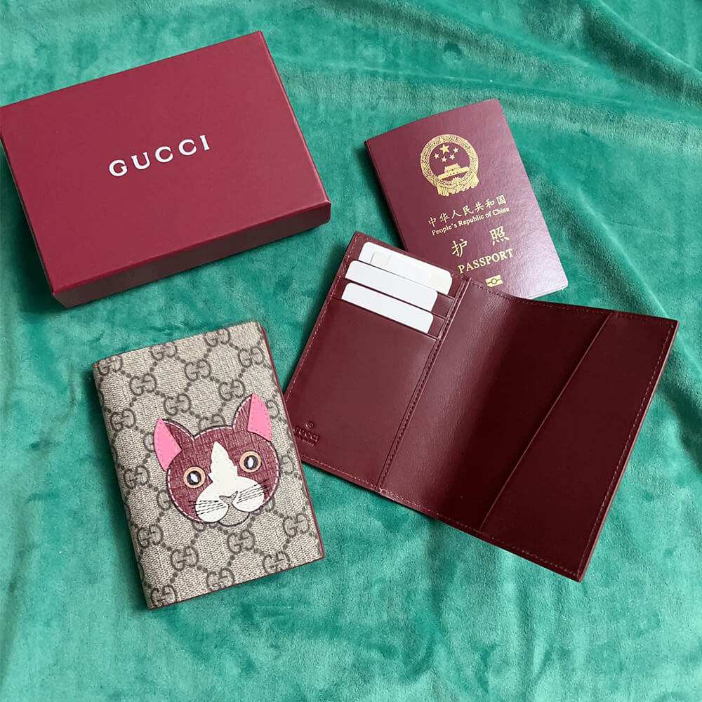 Bi-color GG card case with cat detail