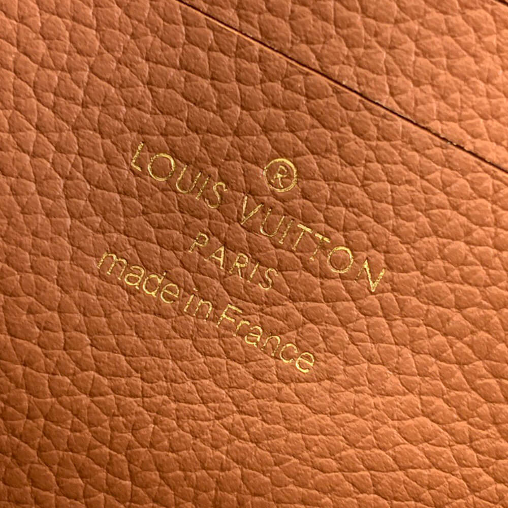 LV Wallet On Chain Low Key