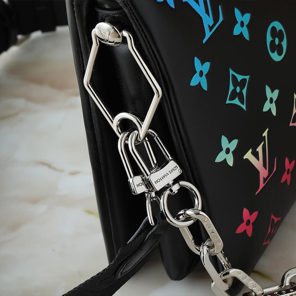 LV Coussin PM