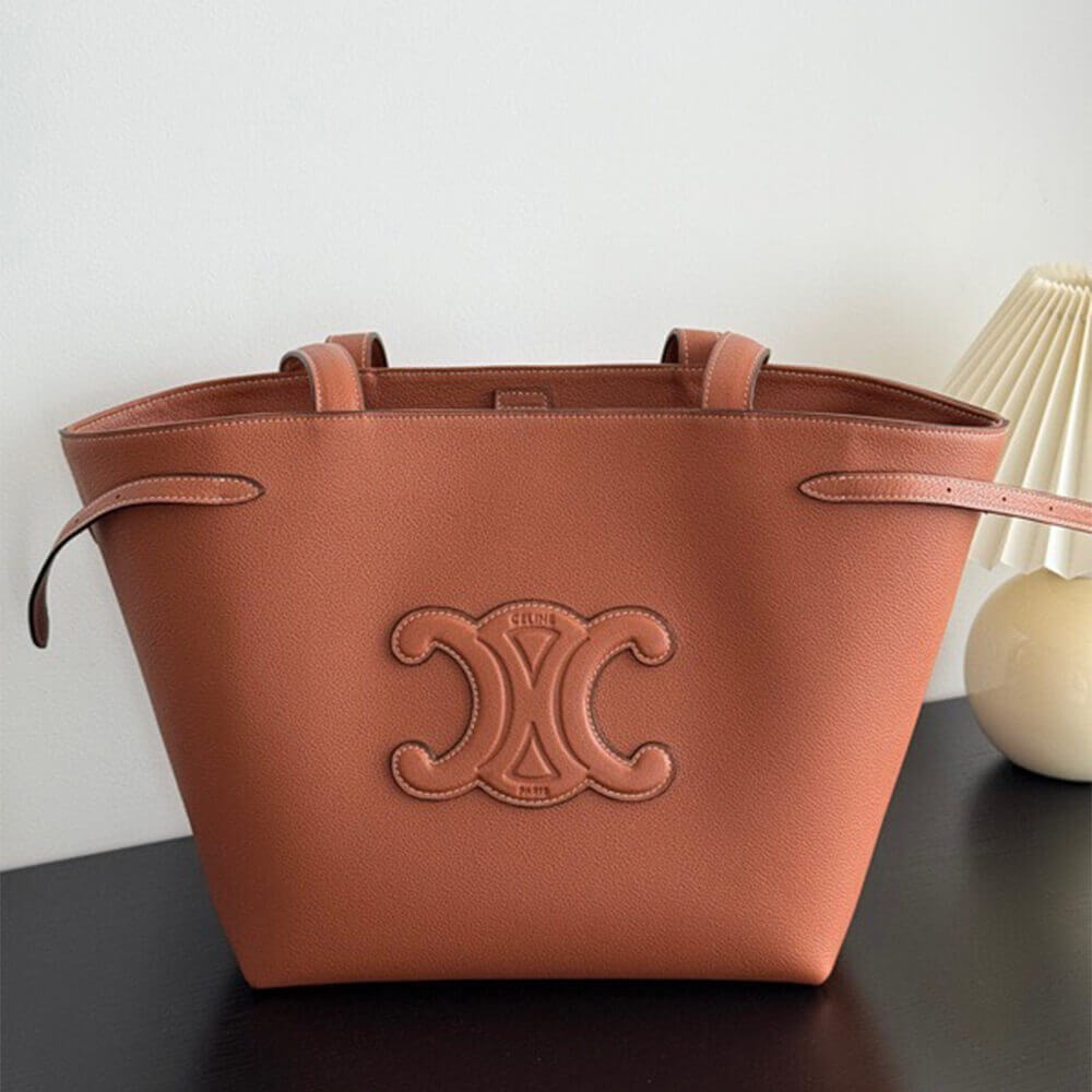 Ce1i*e SMALL CABAS ANAÏS CUIR TRIOMPHE in Grained calfskin