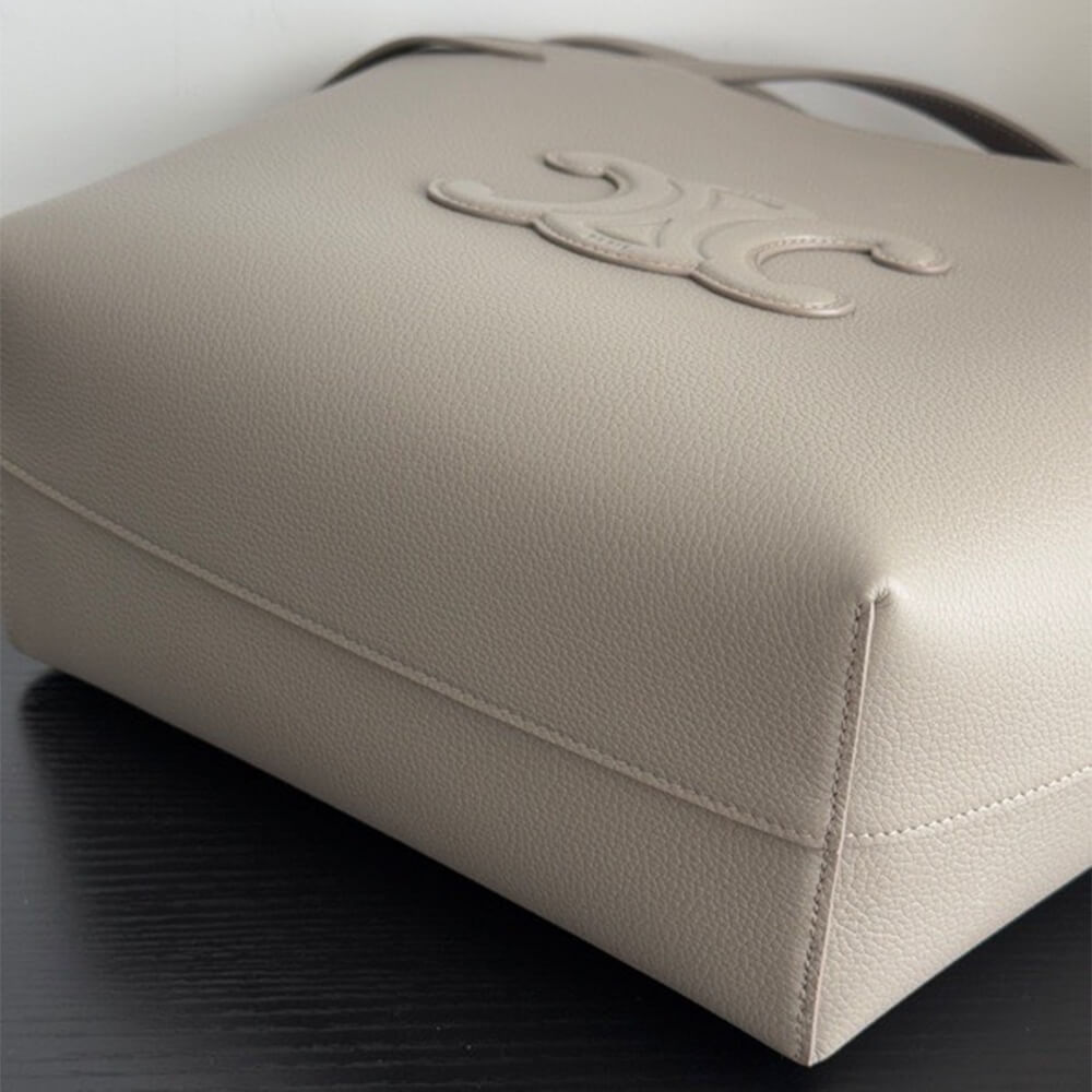 Ce1i*e SMALL CABAS ANAÏS CUIR TRIOMPHE in Grained calfskin