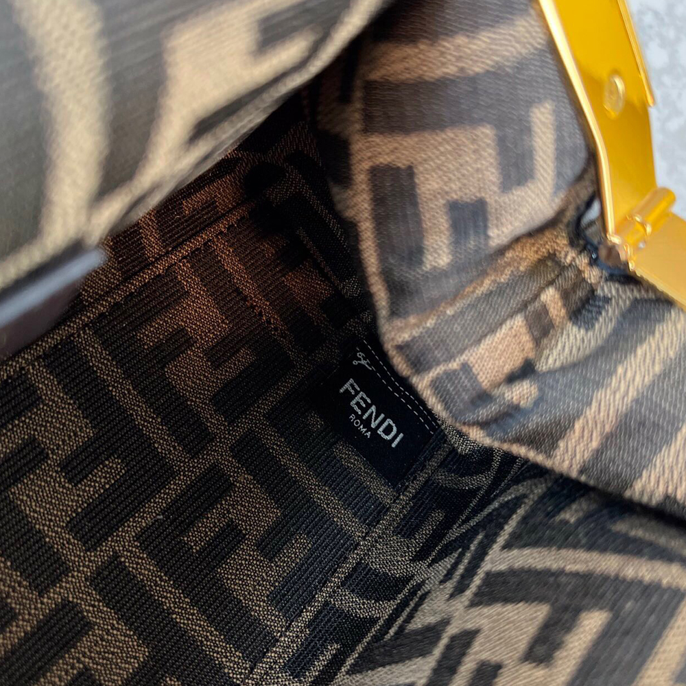 F**di First Black Small(HIGH-END GRADE)