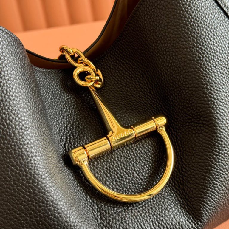 Gvc*1 Softbit maxi shoulder bag(HIGH-END GRADE)