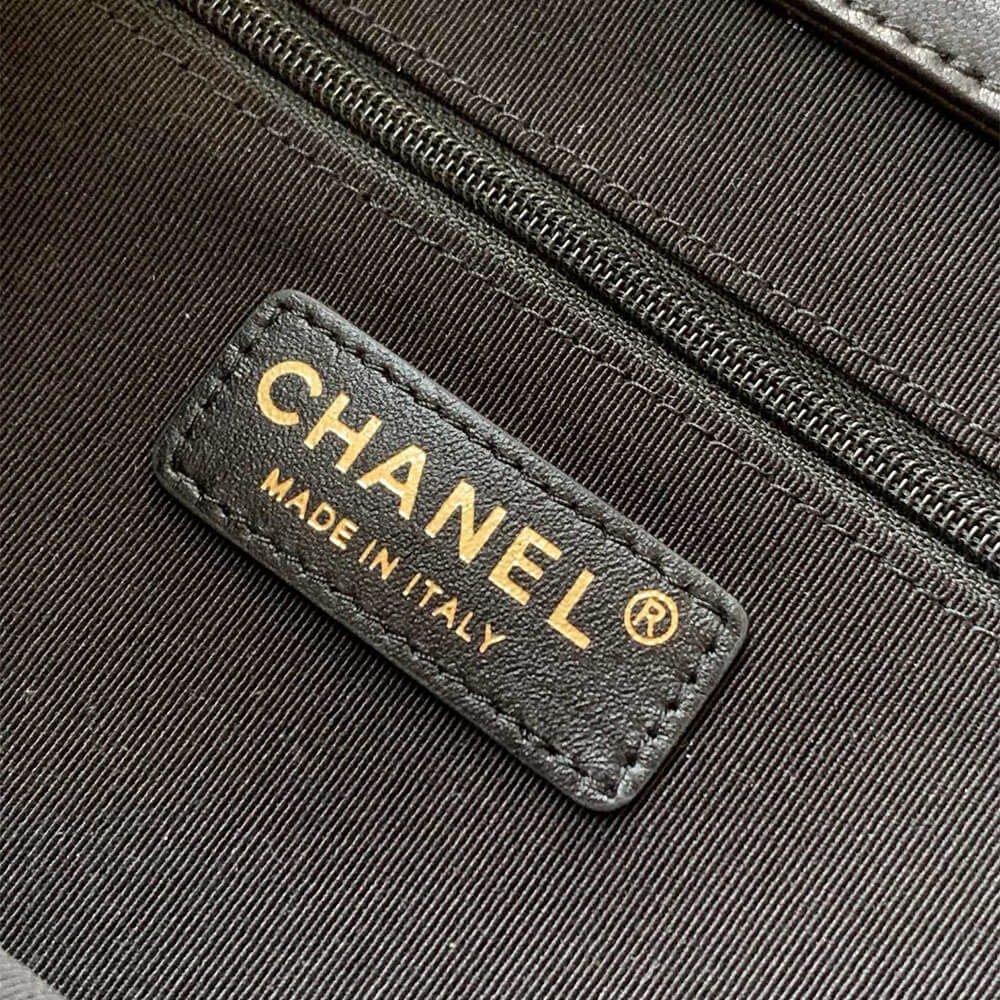 Ch**el HOBO on 25 Fashion Show(HIGH-END GRADE)