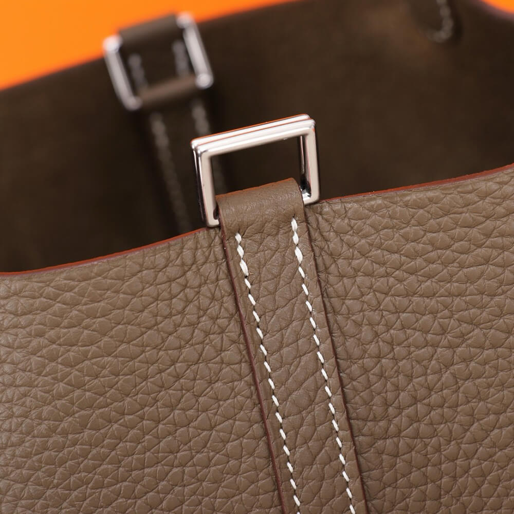 H**me5 Picotin Lock 18