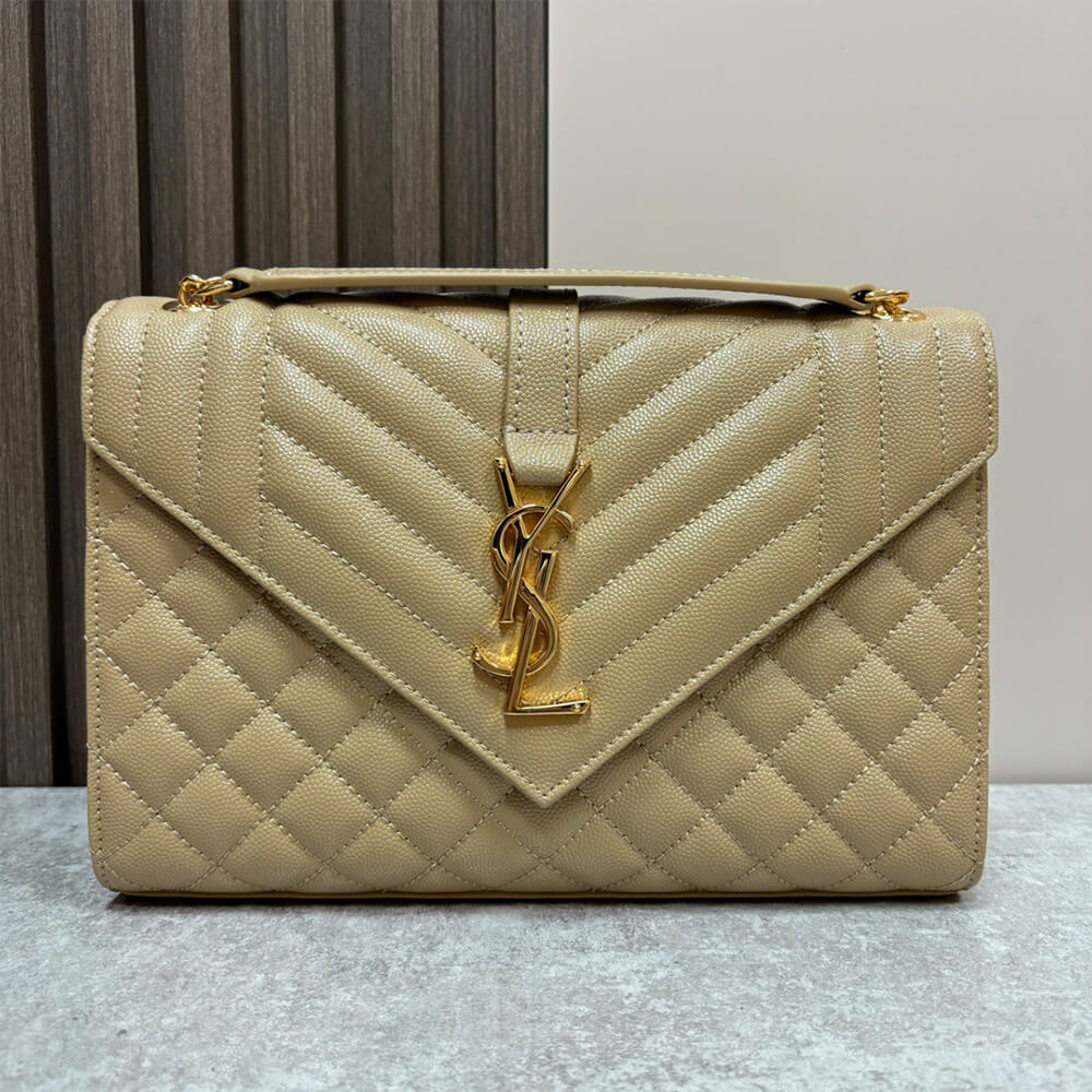 Y51 envelope medium in grained leather
