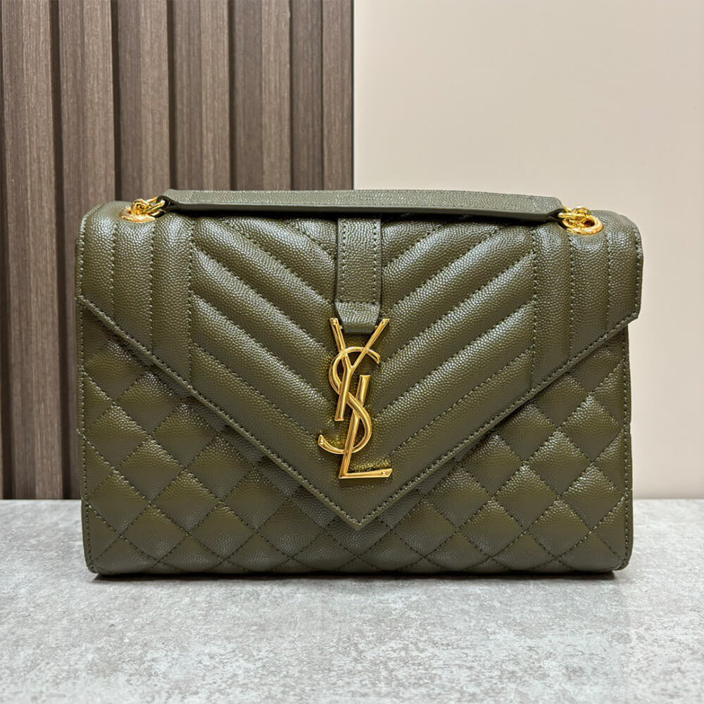 Y51 envelope medium in grained leather
