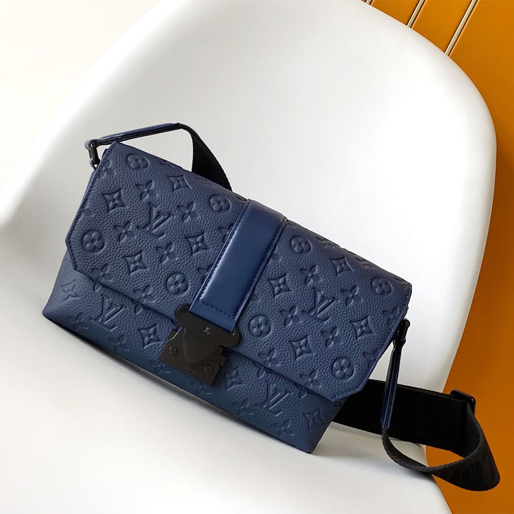 LV S-Cape Messenger