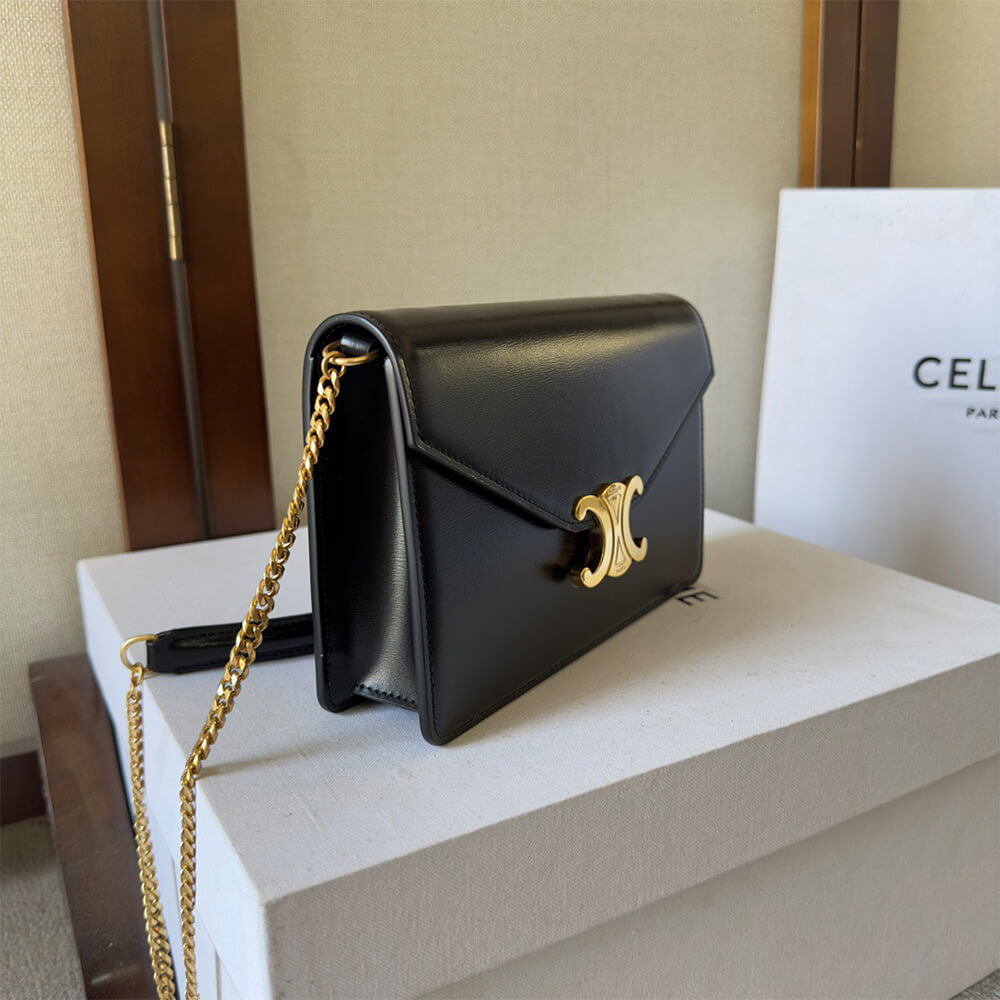 WALLET ON CHAIN MARGO in Shiny calfskin(HIGH-END GRADE)