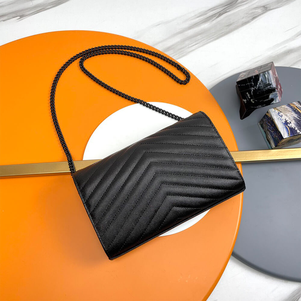 Y51 classic cassandre chain wallet in grain de poudre leatherY51 classic cassandre chain wallet in grain de poudre leather