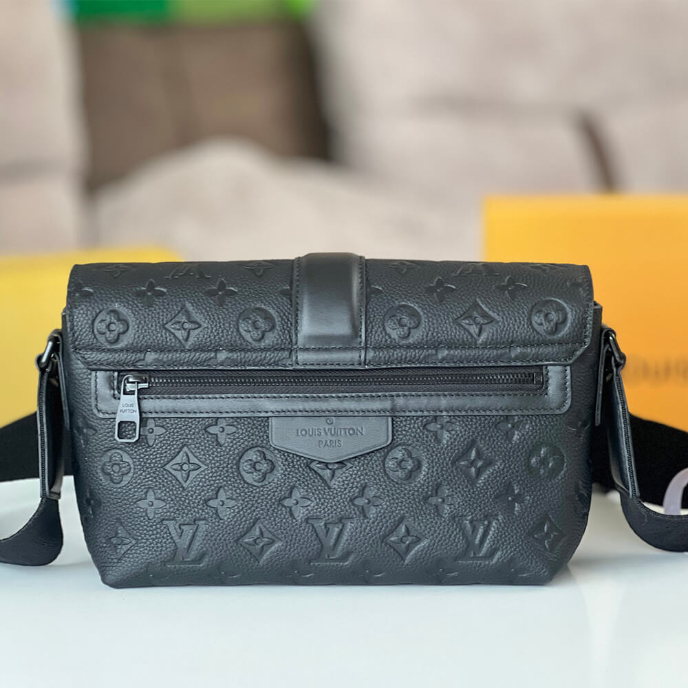 LV S-Cape Messenger