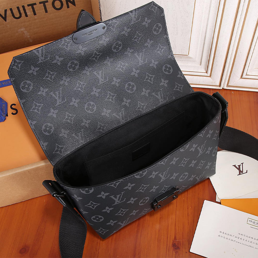 LV S-Cape Messenger